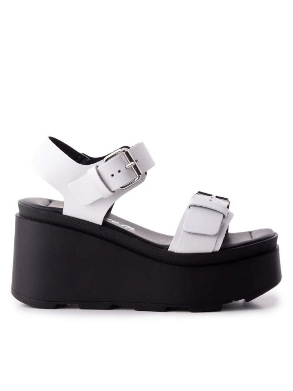 L'INTERVALLE White Leather Platform Buckle Sandals with Black Sole